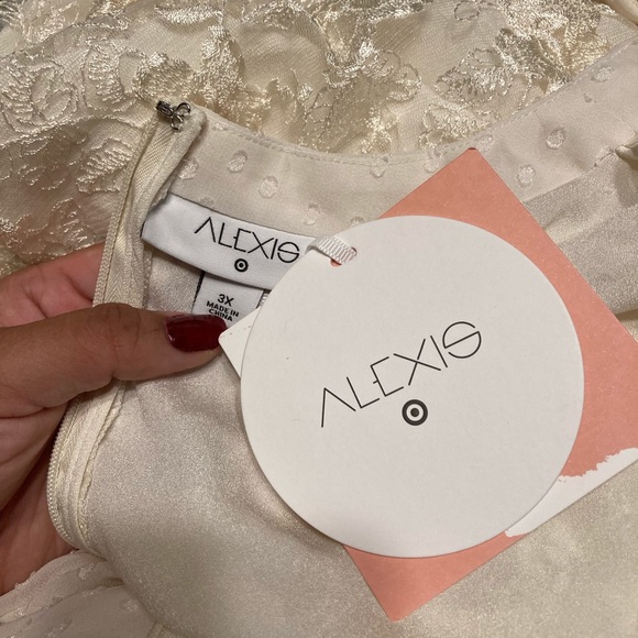 Alexis for Target Lace Cut out Dress White Long Sleeves  Size 3X NWT - Picture 5 of 9